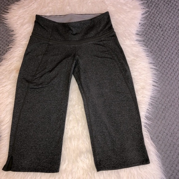 LULULEMON Groove Capri Crop Wren Space Dye Capri Leggings - Picture 1 of 8